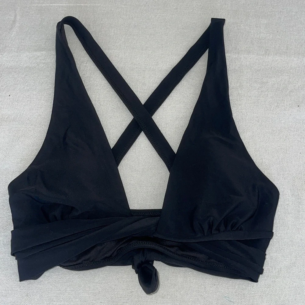Tournesol Women’s Black Bikini Top Size: Small NEW